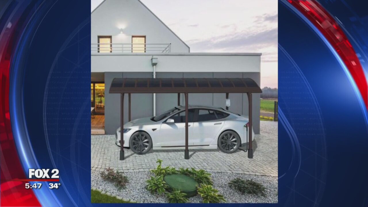 One startup is using portable solar canopies at the NAIAS auto show