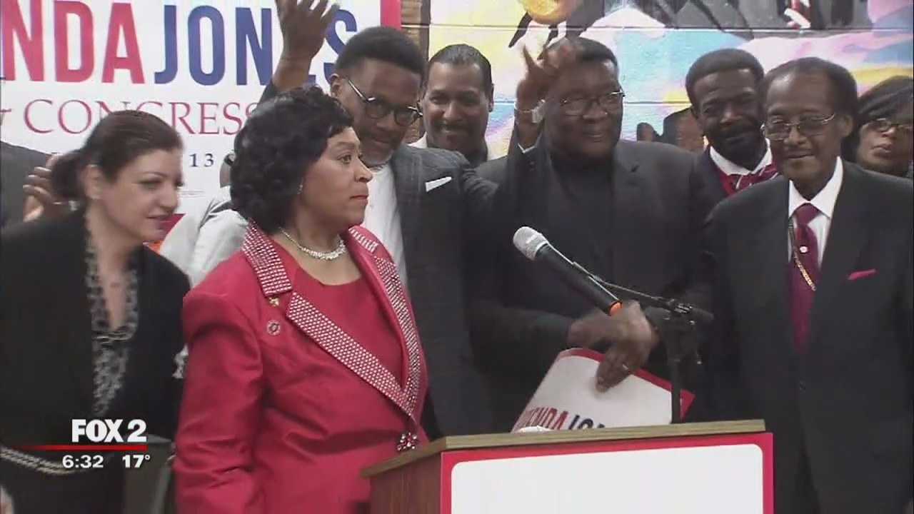 Judge Greg Mathis among the supporters backing Brenda Jones for Congress