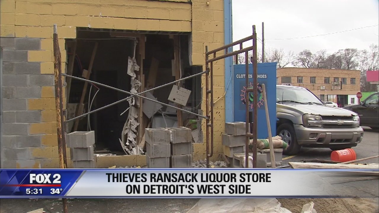 BREAK-IN: Thieves drive vehicle through Detroit liquor store wall