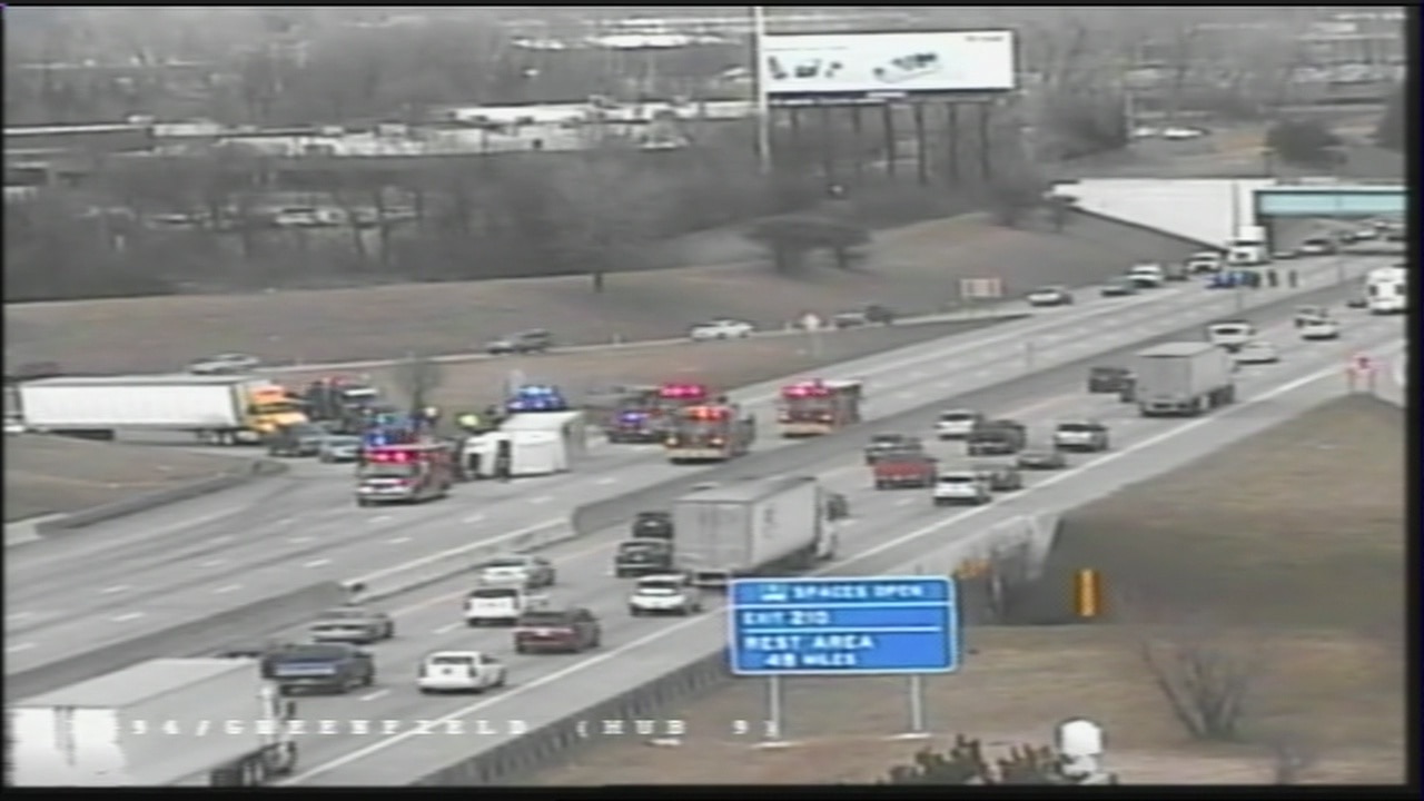 Semi-truck crash at WB I-94 and Schaefer closes freeway