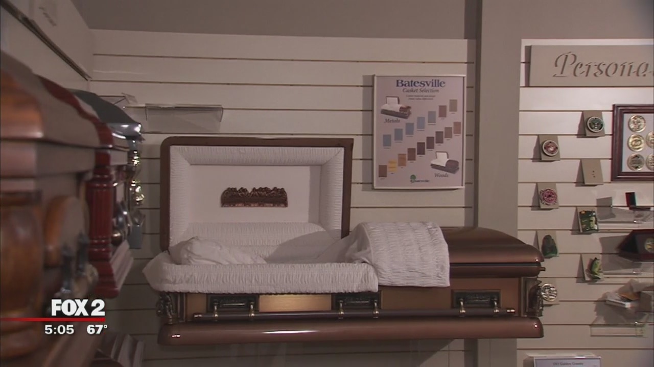 Families scramble to find funeral home after bodies found decomposing