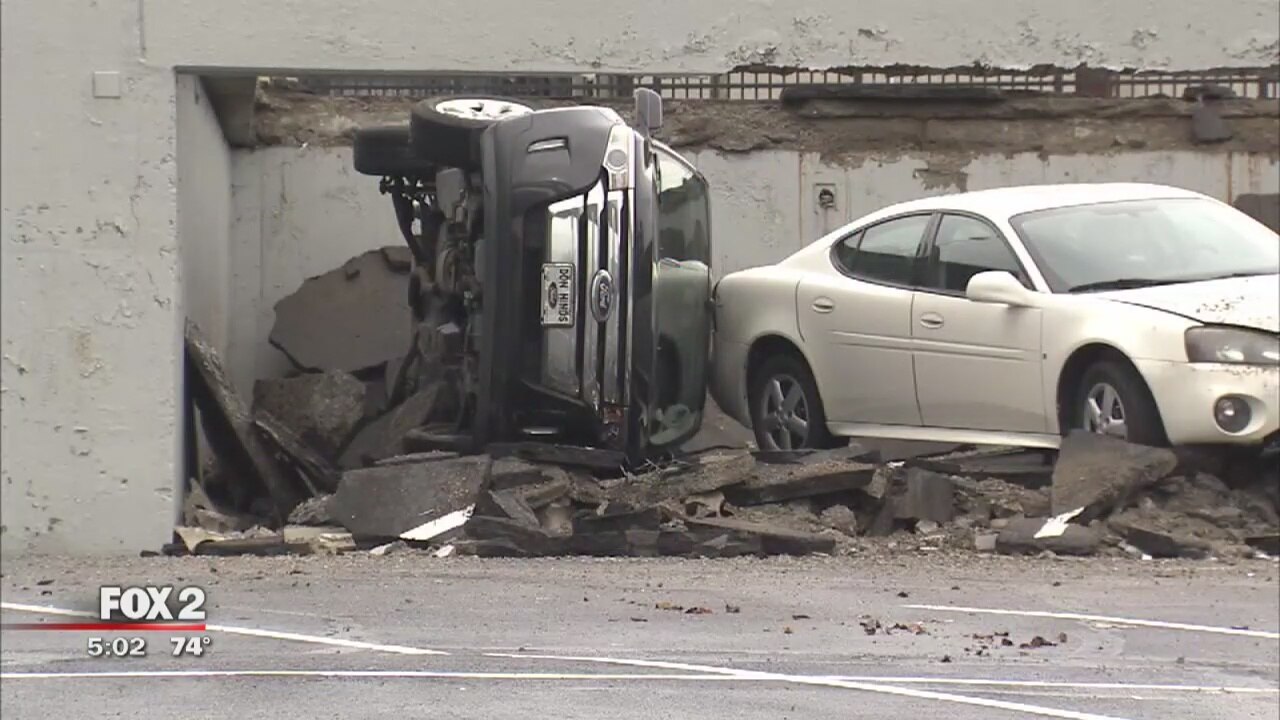 Part of parking garage partially collapses in downtown Detroit