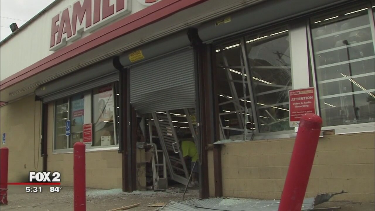 Thieves use pickup truck in pair of store smash and grabs