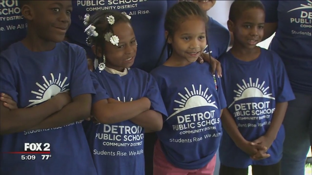 Detroit public schools kick off summer with new recruiting campaign