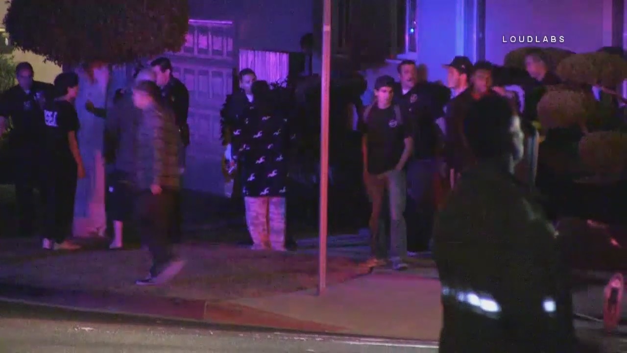 Police investigate deadly triple shooting in San Pedro