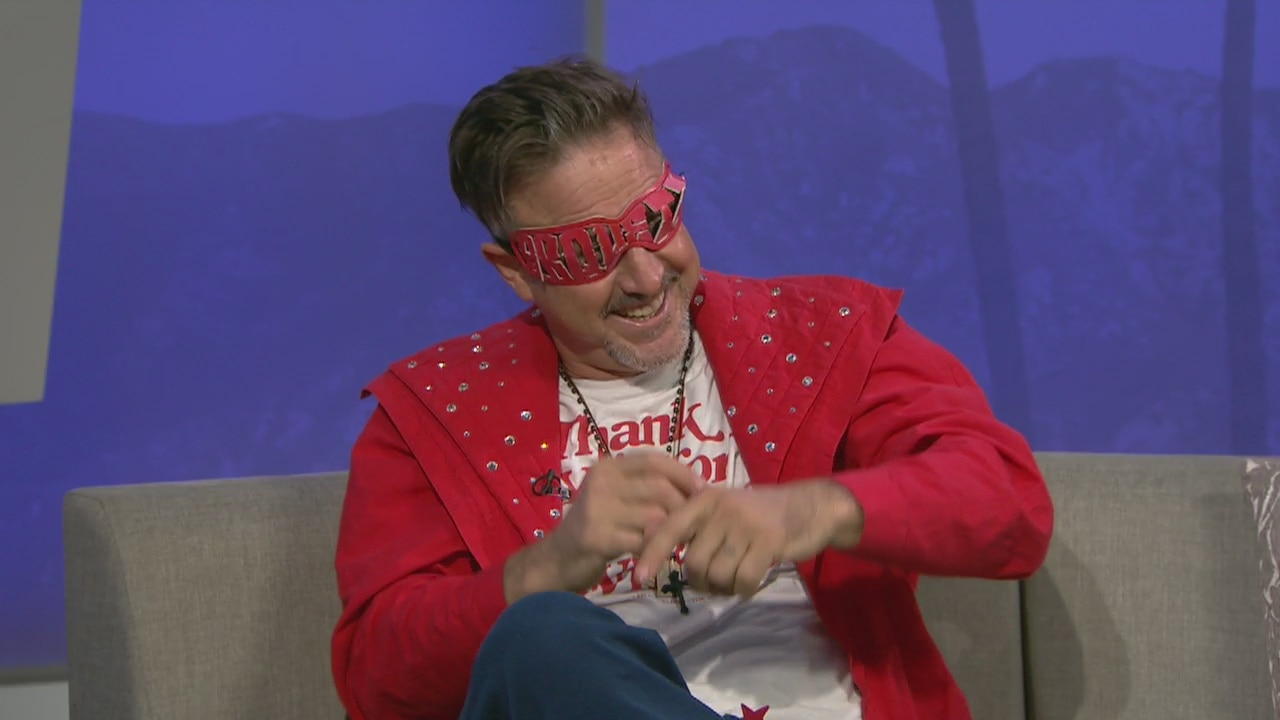 Pablo Alsina interviews David Arquette on SportsWrap