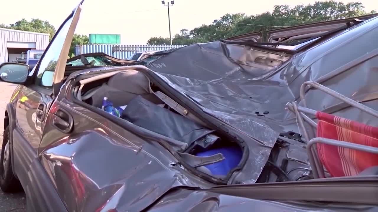 Man meets Good Samaritan who pulled him from wreckage