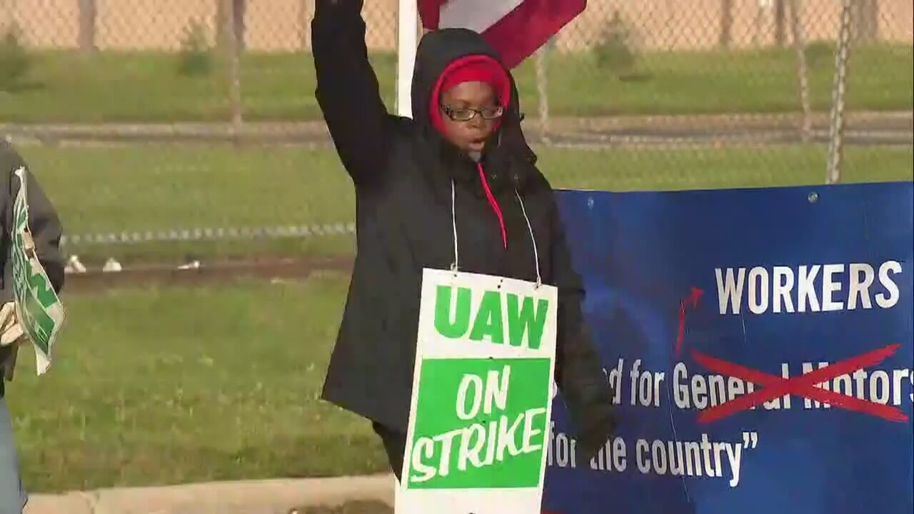 UAW and GM tentative agreement leads to optimism and new questions
