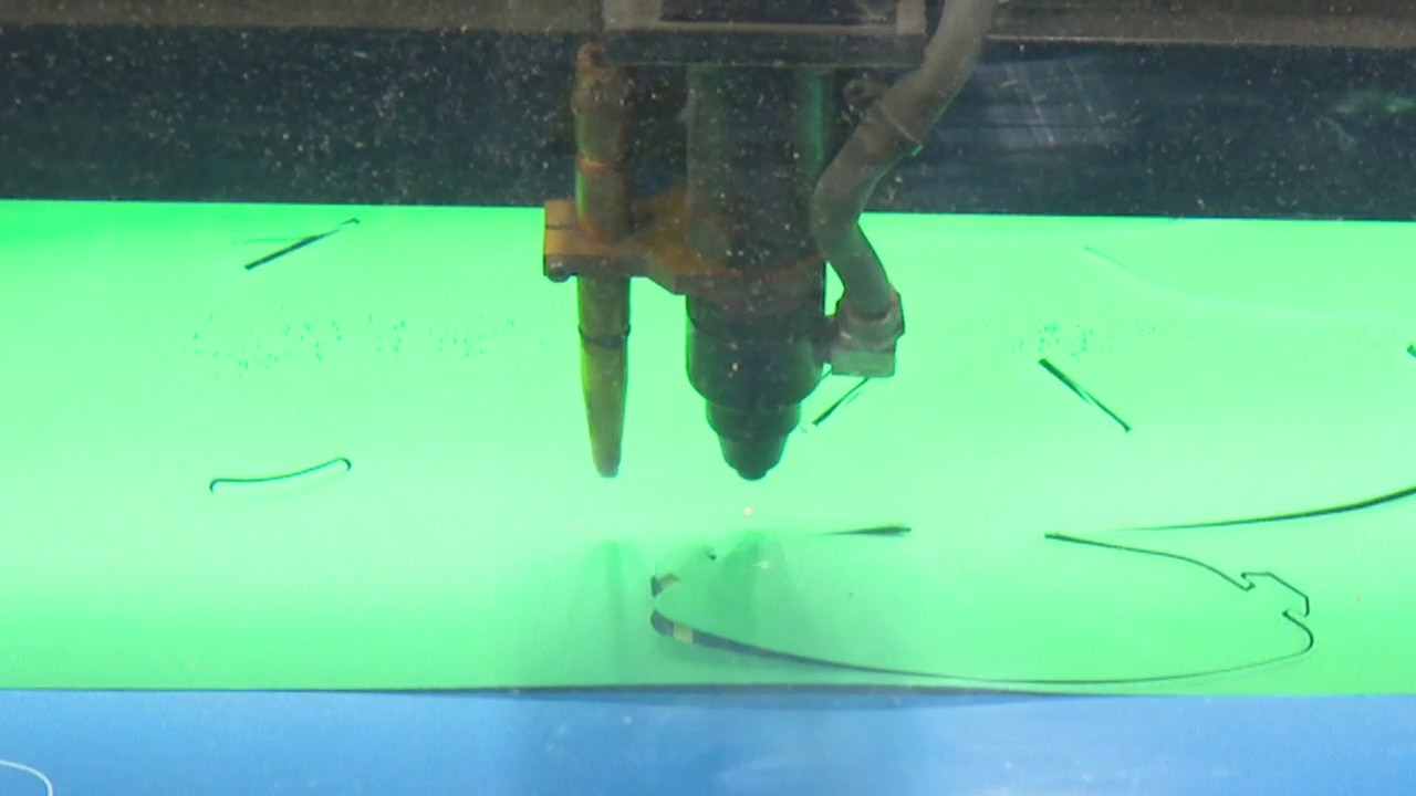 Retired County sheriff's deputy making splash guards from home