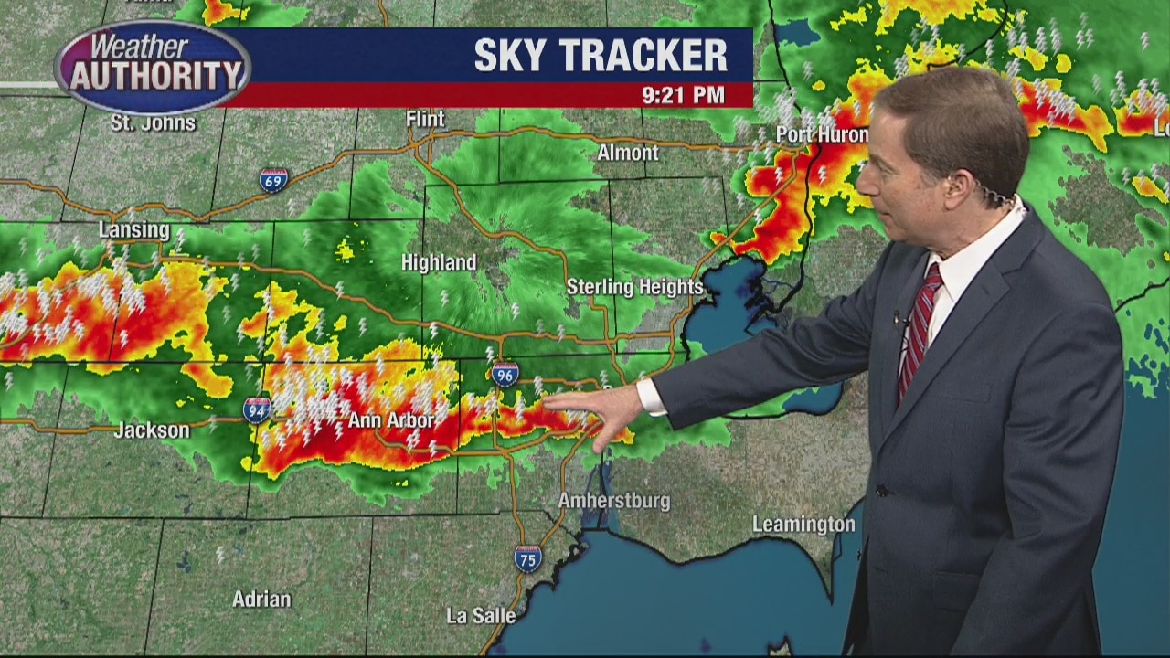 Severe storms roll through SE Michigan