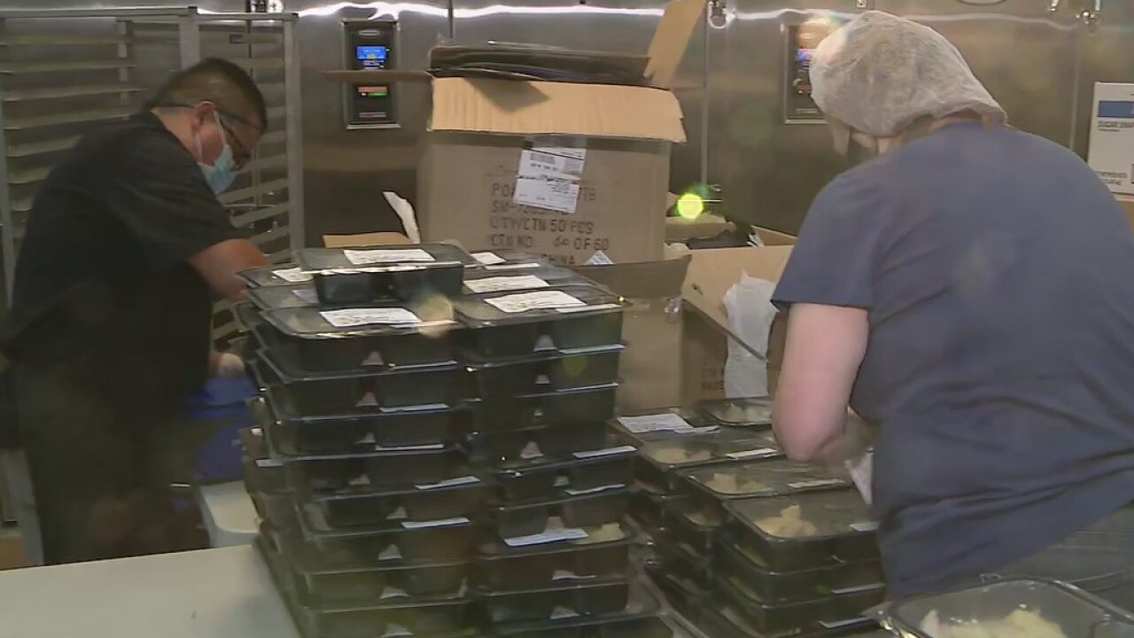 Project Angel Food to deliver 1,900 meals to critically ill LA residents