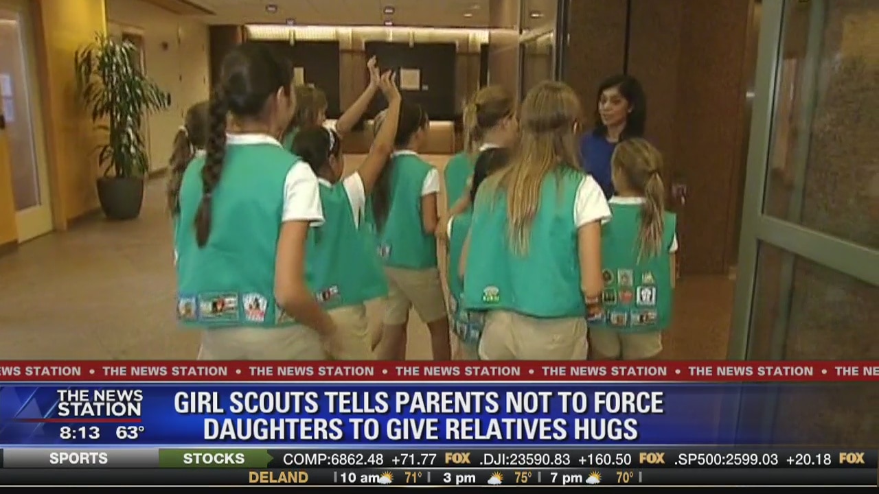 Girl Scouts tell parents not to force daughters to give relatives hugs
