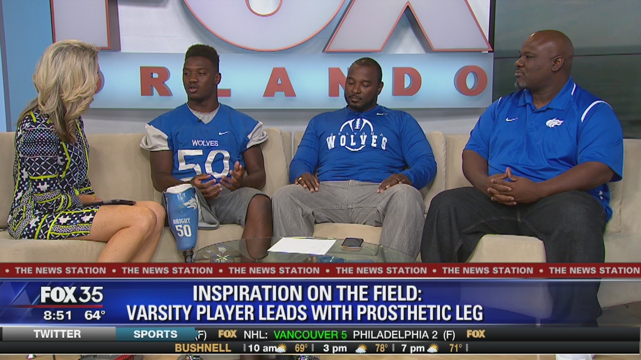 Inspiration on the field: Varsity player leads with prosthetic leg