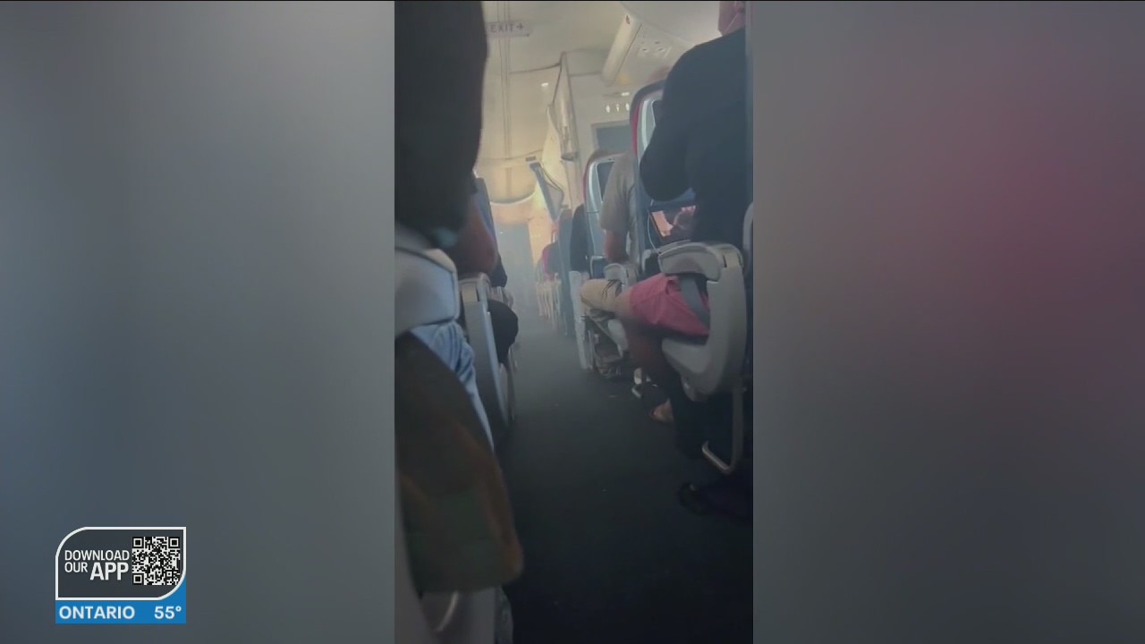Smoke forces LAX-bound flight to make emergency landing