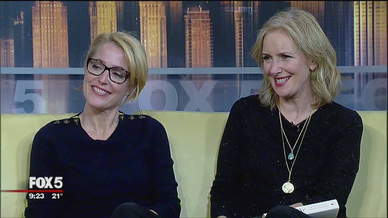 Gillian Anderson & Jennifer Nadel