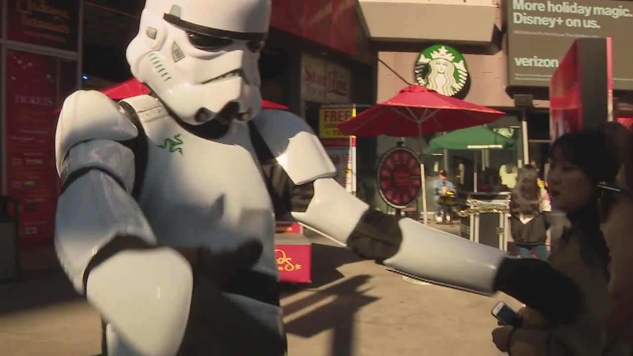 Huge night for Star Wars fans as final chapter in saga premieres