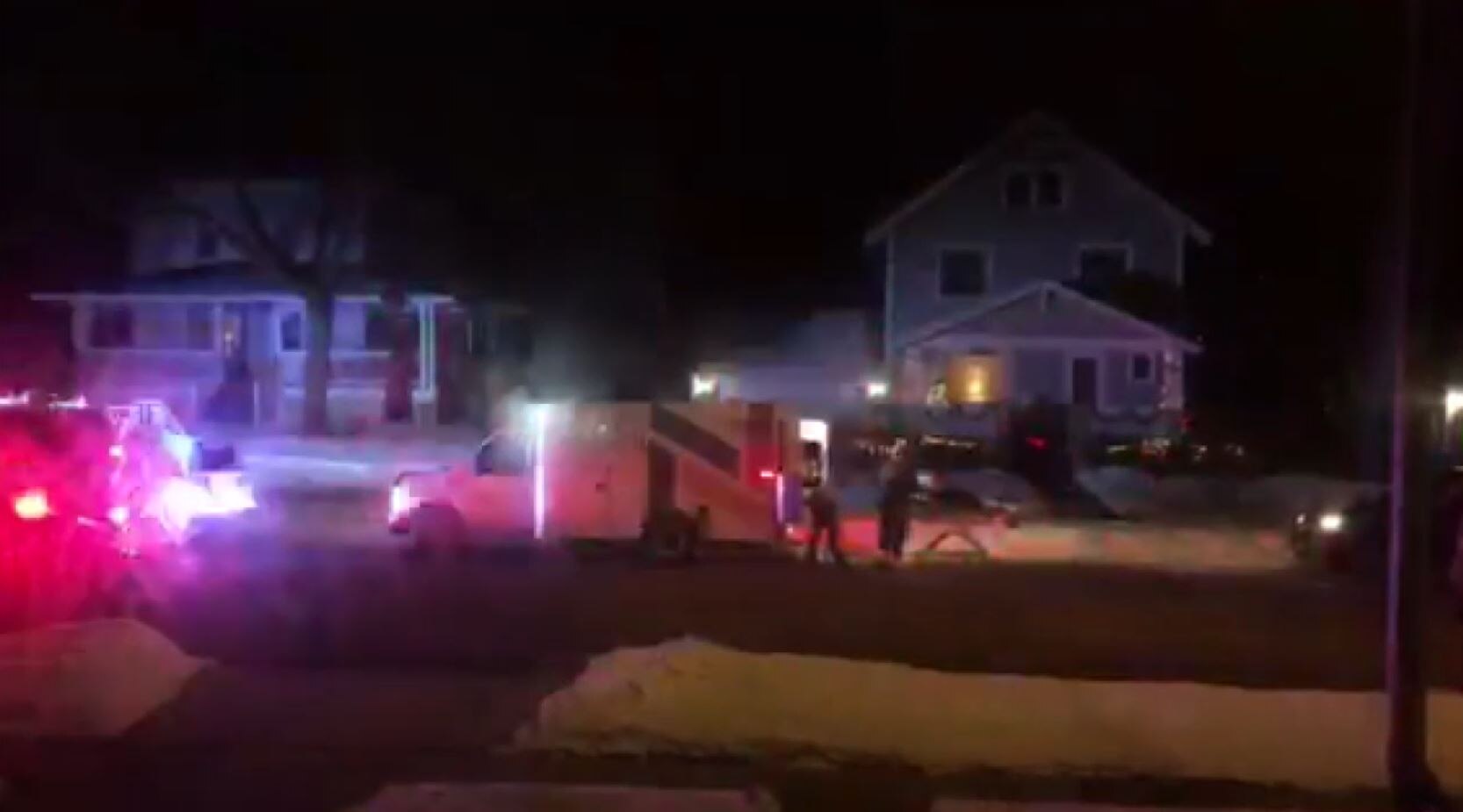 Heavy police presence in Waseca, Minn. neighborhood