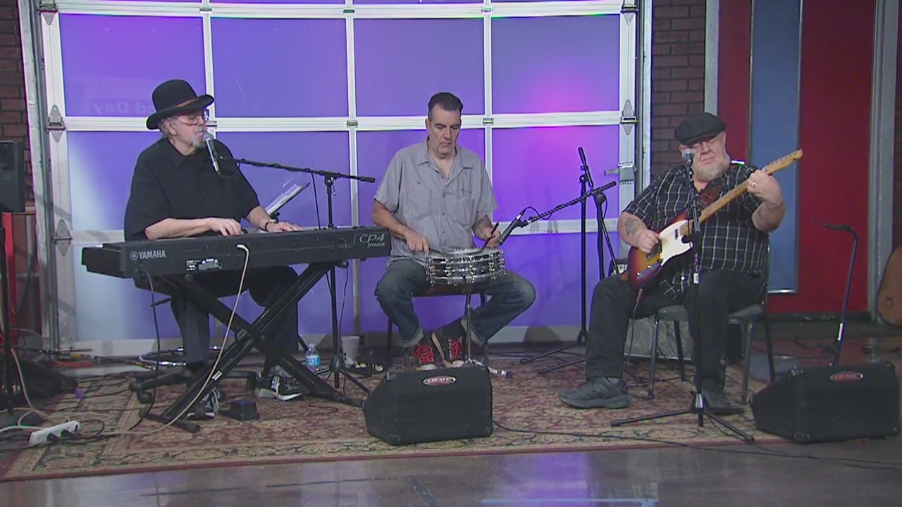 Music in the Morning: Heybale!