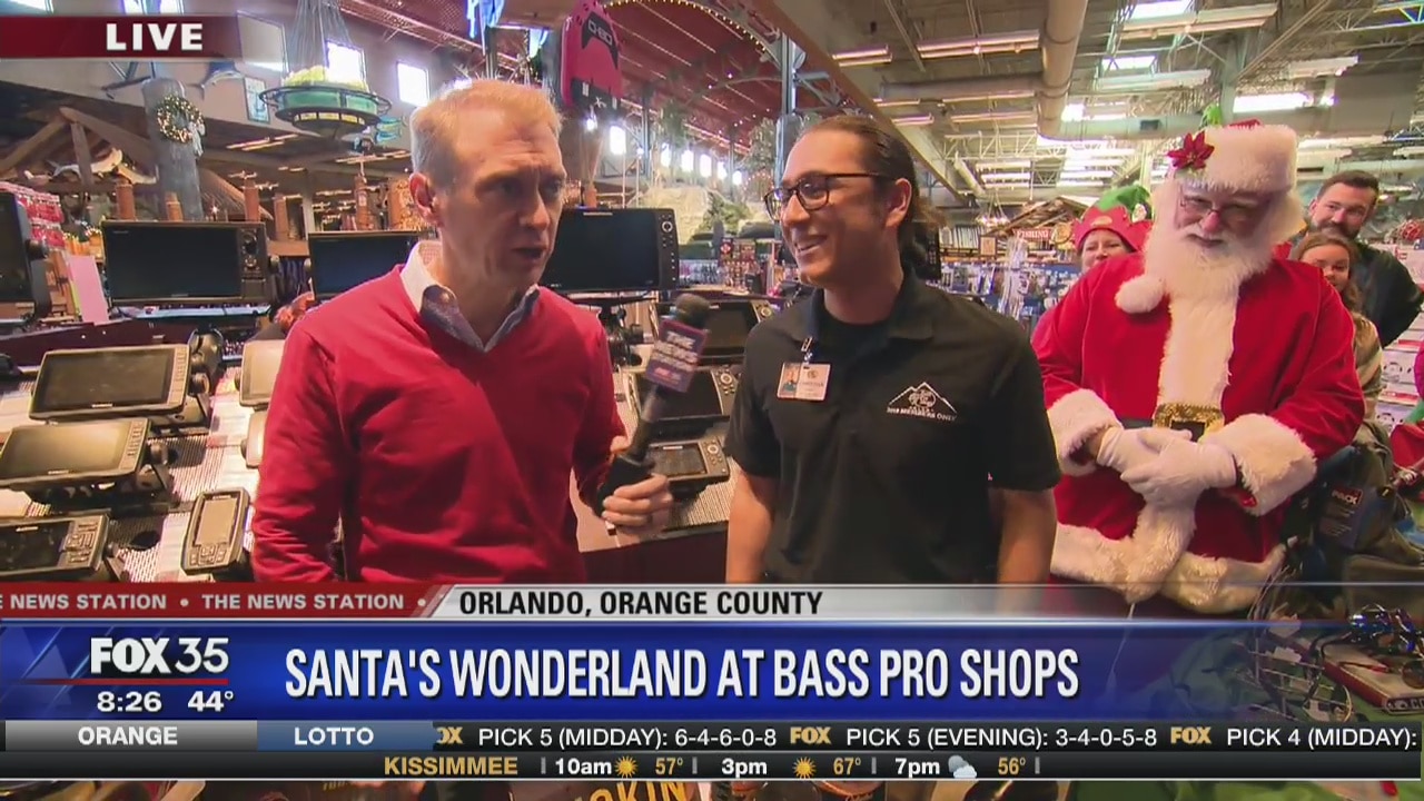 David Does It: Santa's Wonderland at Bass Pro Shops