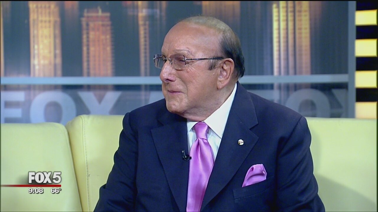 Clive Davis