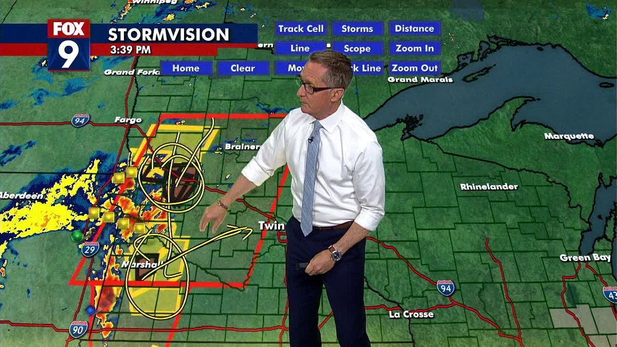 Minnesota weather: Strong storms pushing through western MN