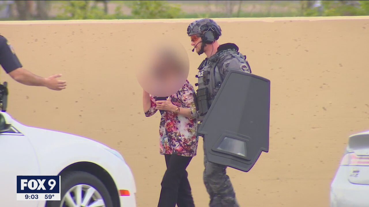 Police say 4 hostages have been released after St. Cloud bank robbery