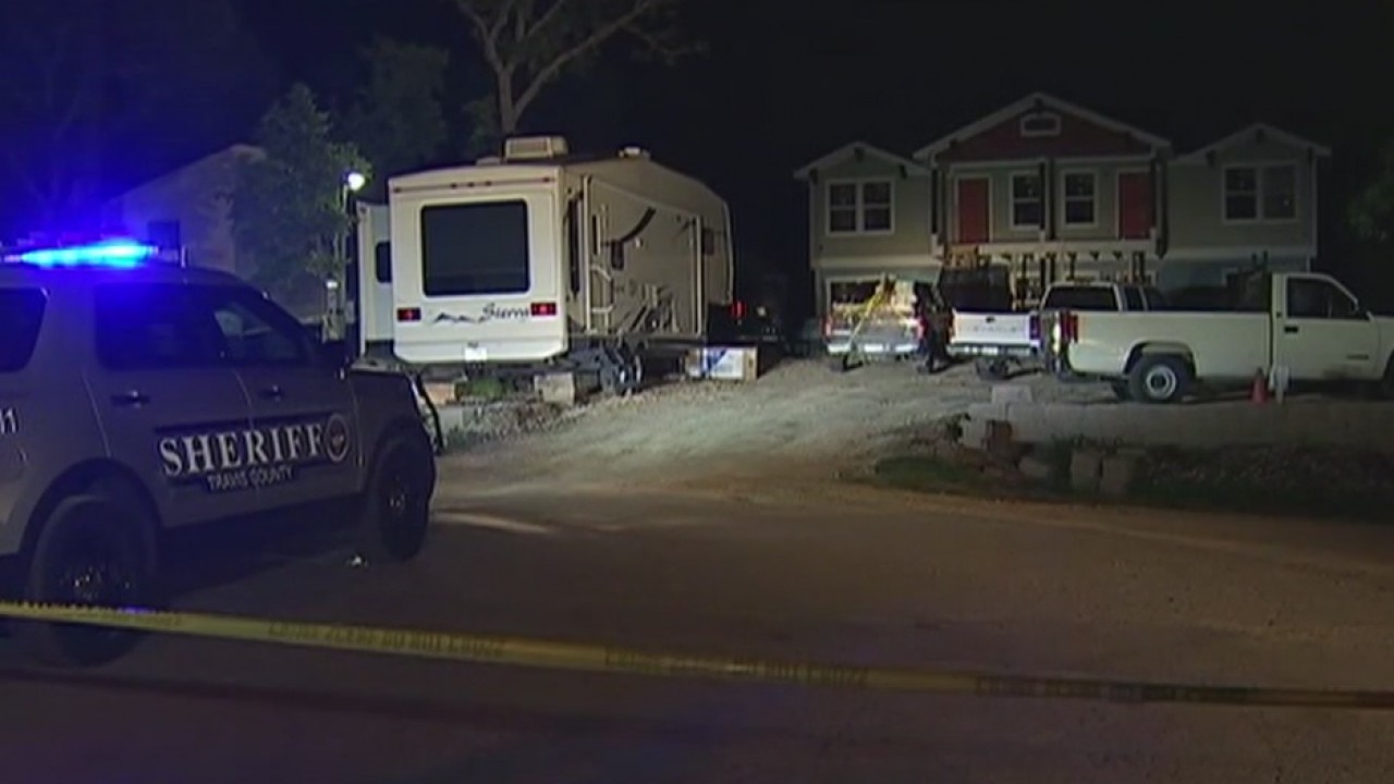 Search for suspect in fatal stabbing