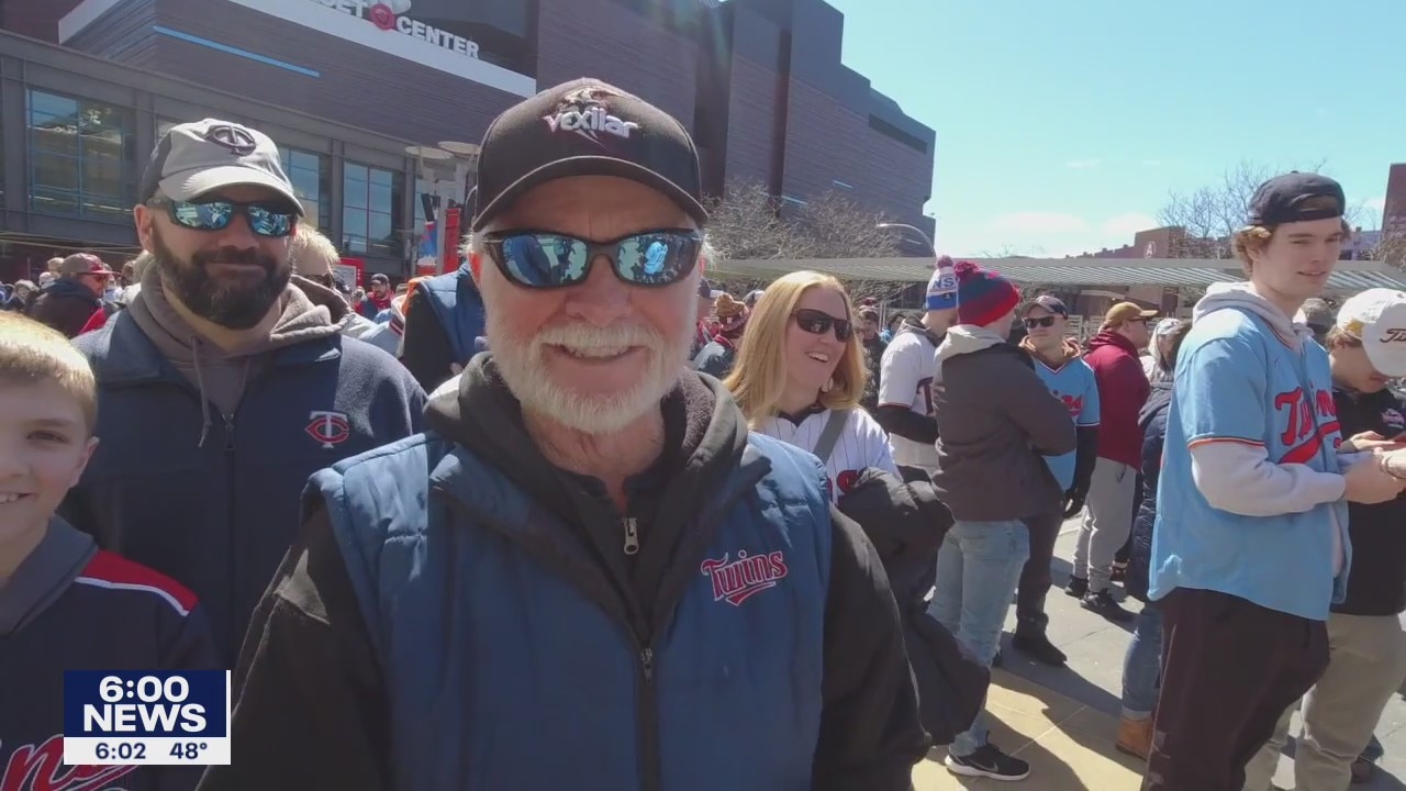 Minnesota Twins fans return to Target Field for 2022 season opener