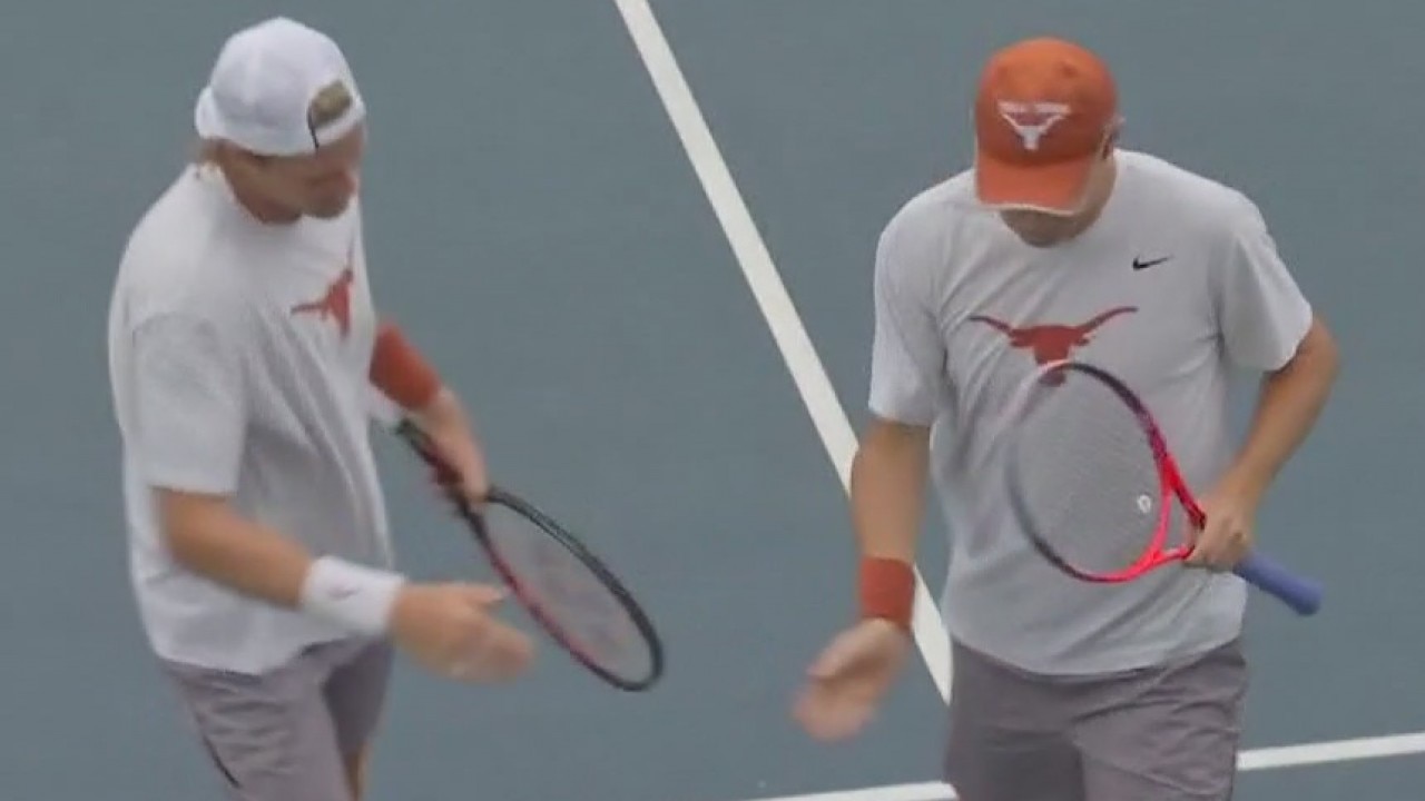 UT men's tennis hosts California