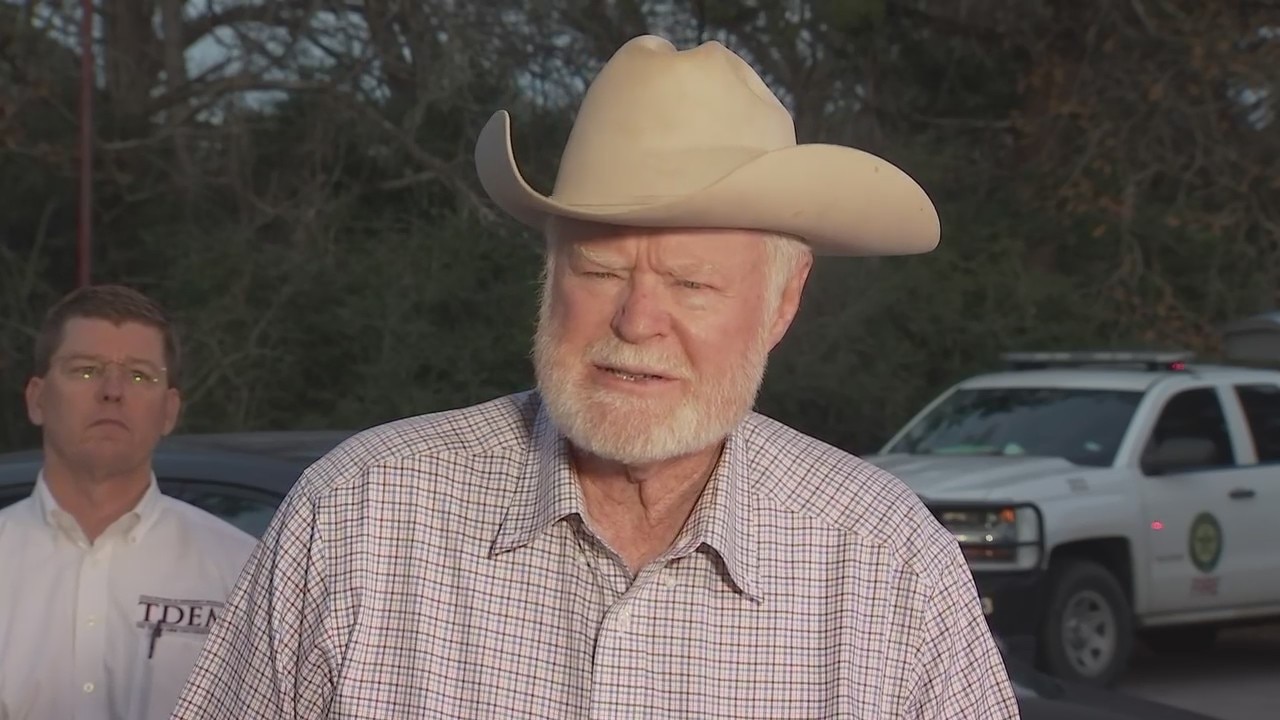 Officials provide update on Rolling Pines Fire in Bastrop County