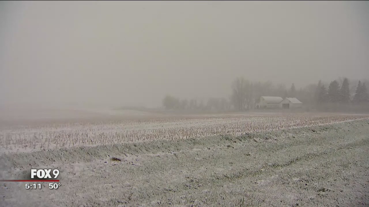 Southern Minnesotans make the most of snowy spring day