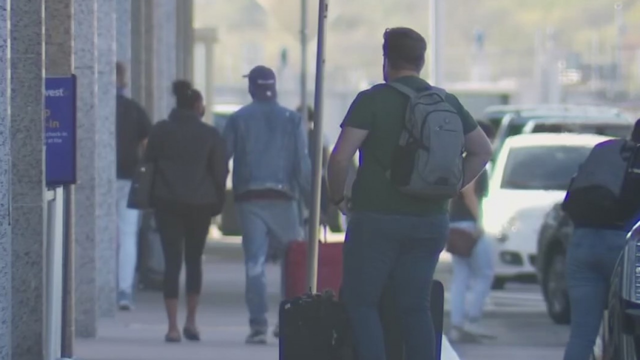 Thousands of travelers ignore warnings, travel for holidays