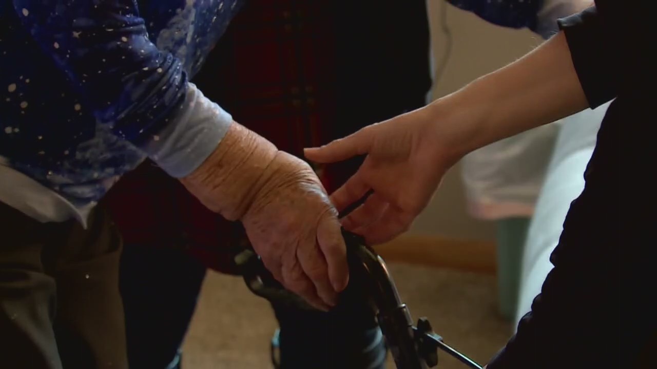 Reaching out to seniors during the holidays