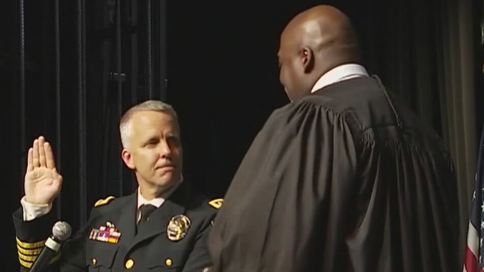 Austin Police Department Chief Brian Manley announces retirement