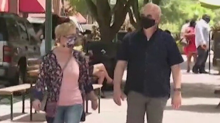 Monday Manners: Mask etiquette