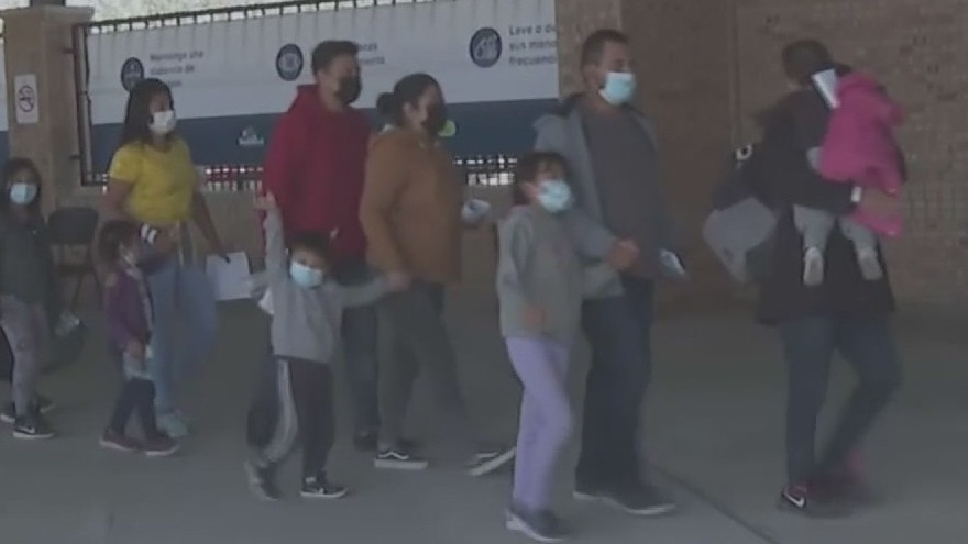 Texas Tribune talks about undocumented migrants in Texas