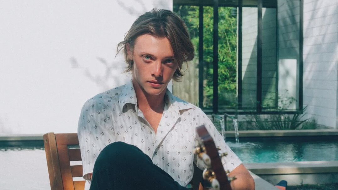 ?Tuning In? with Kaioti