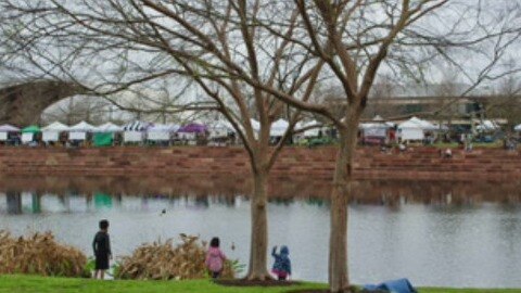 Austin Family: Exploring local farmers markets