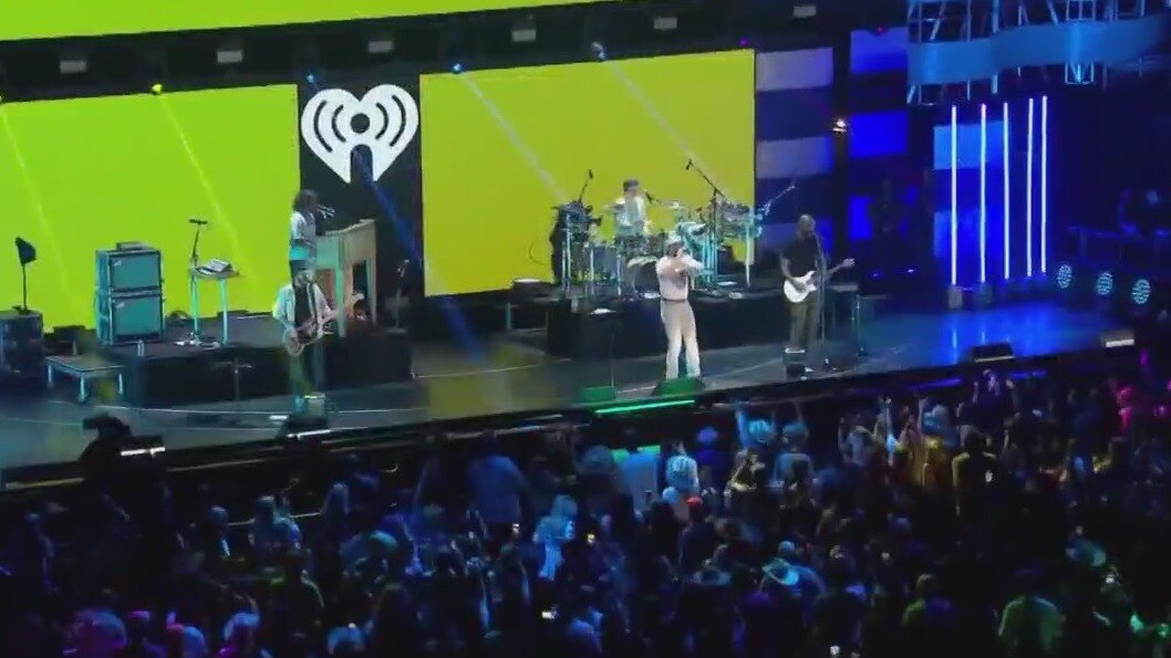 FOX 7 hits the red carpet at iHeart Country Music Festival