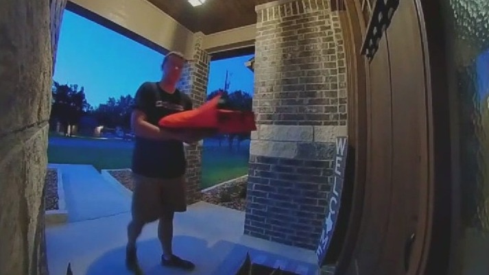 Monday Manners: Taking the high road