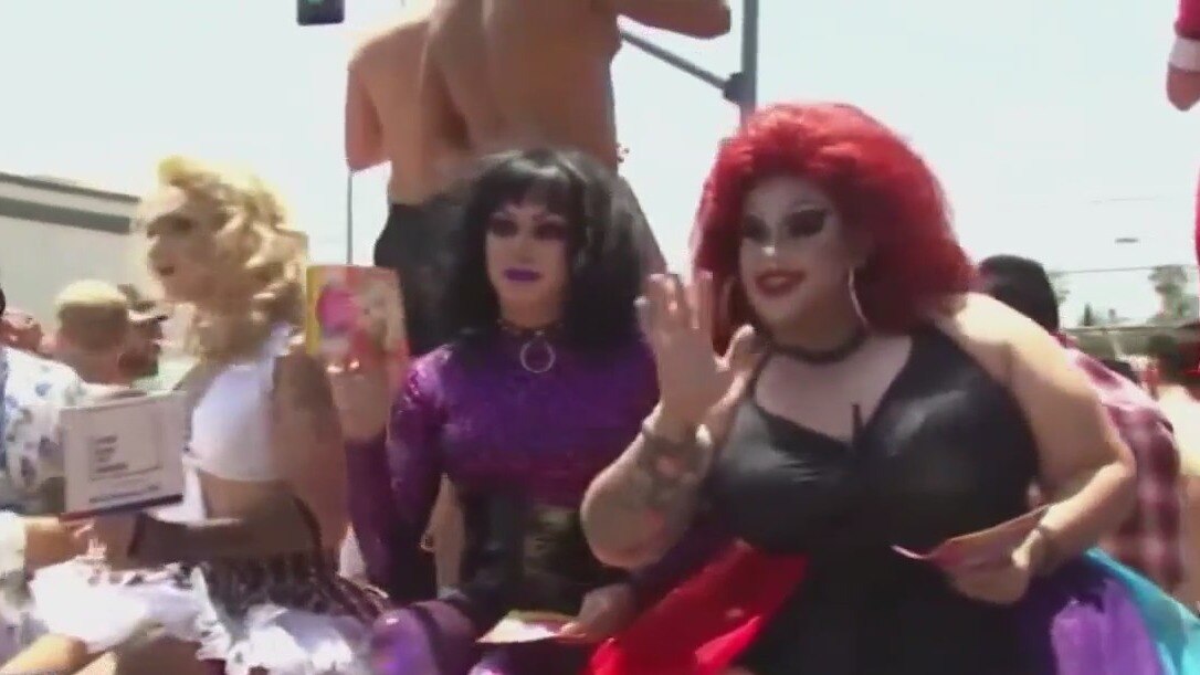 Texas drag show ban delayed by federal judge