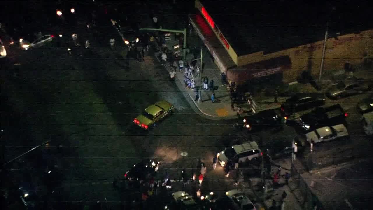 Sideshow in East Oakland during Warriors celebrations