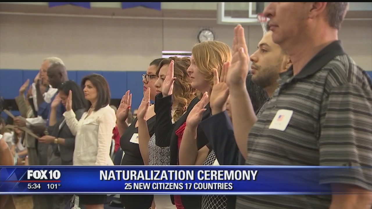 Valley ceremony welcomes new US citizens