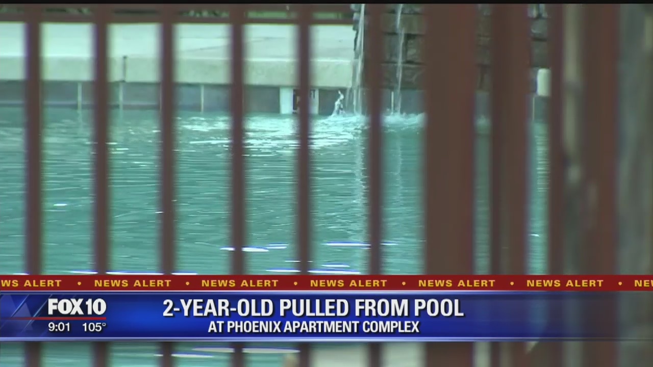 2-year-old pulled from Phoenix swimming pool