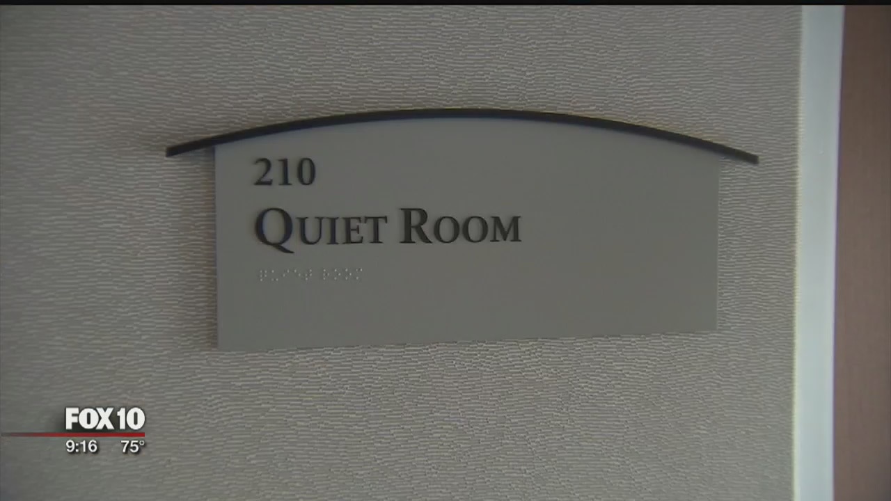 911 dispatchers quiet room