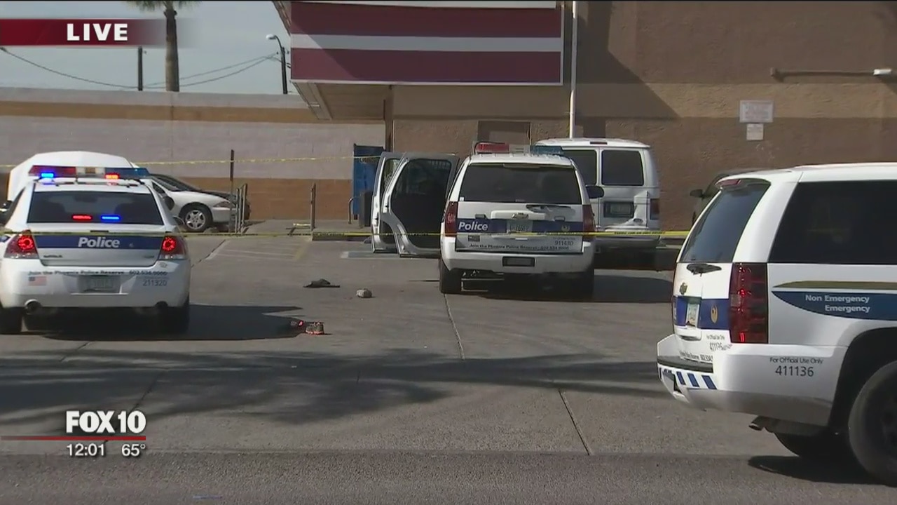 Police officer stabbed near downtown Phoenix