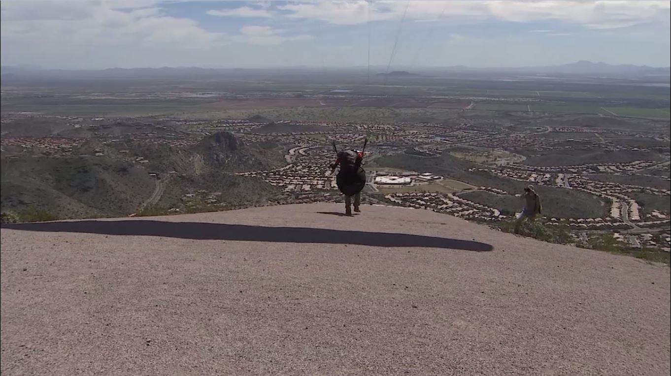 Enjoying the open skies - on a hang glider or paraglider