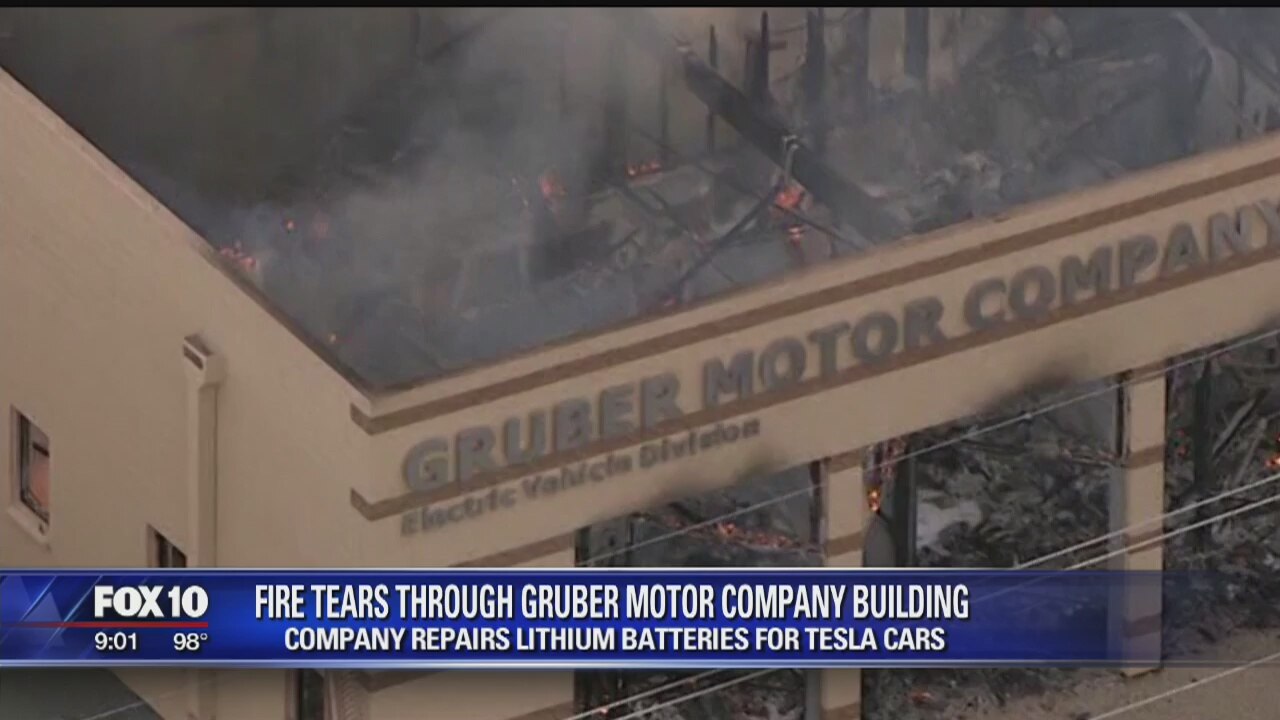 Fire tears through Phoenix business that repairs Lithium batteries for electric vehicles