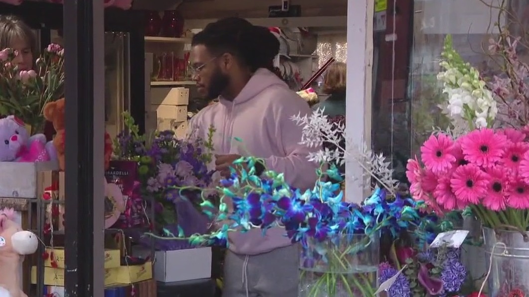 Valentine's Day brings economic boost for some Bay Area businesses