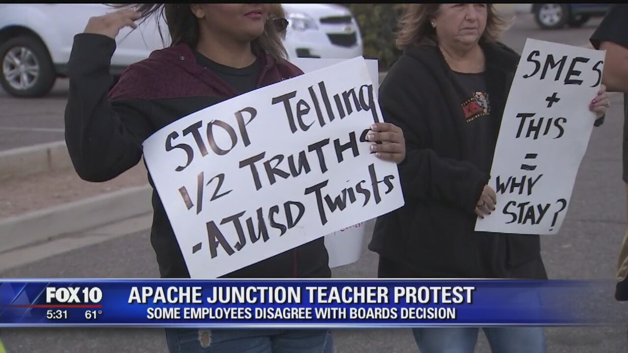 Faculty, students protest Apache Junction's school week decision